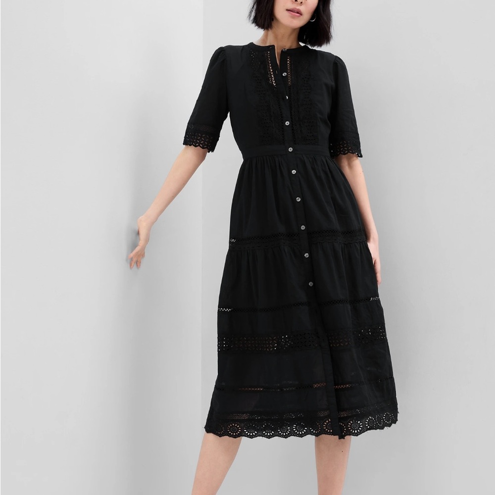 GAP Lace Button up Midi dress size M Black
